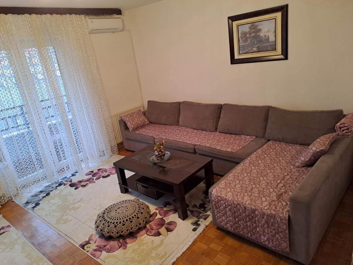 Stan U Sarajevu Na Ilidzi Apartamento Saraievo Exterior foto