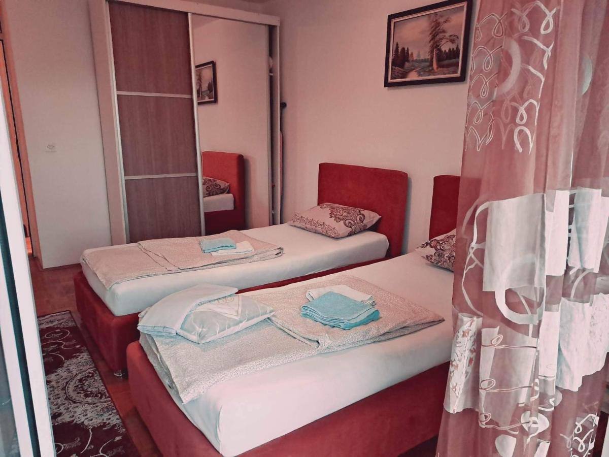 Stan U Sarajevu Na Ilidzi Apartamento Saraievo Exterior foto